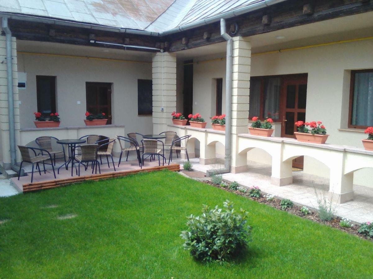 Casa Transilvania أرادايا المظهر الخارجي الصورة